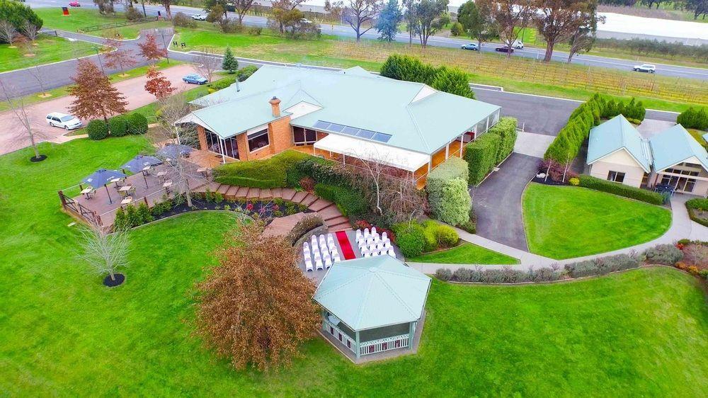 Bed and Breakfast Wild Cattle Creek Estate Wandin Yallock Exterior foto